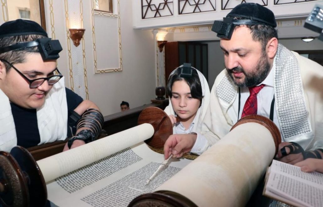 באדיבות הקהילה היהודית באקו