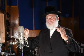 חיים בנט