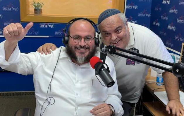 ואזאנה